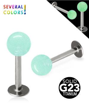 Glow in the dark labret