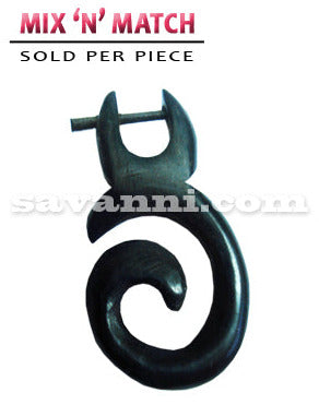 Svart Tribal Spiral Träörhänge