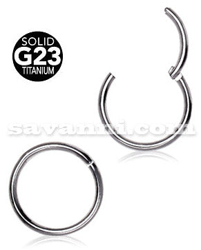 Titaaninen clicker-rengas